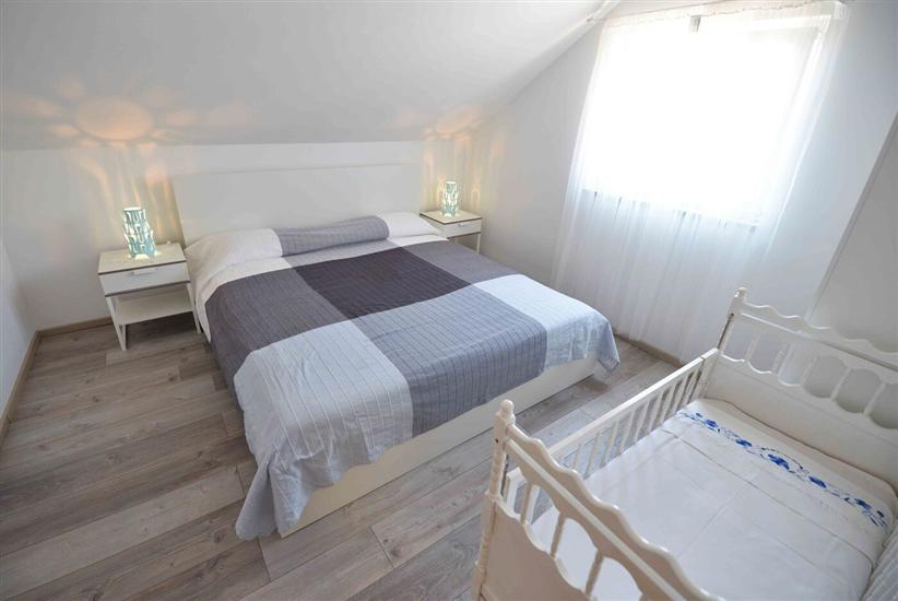 Apartment A3, for 6 persons