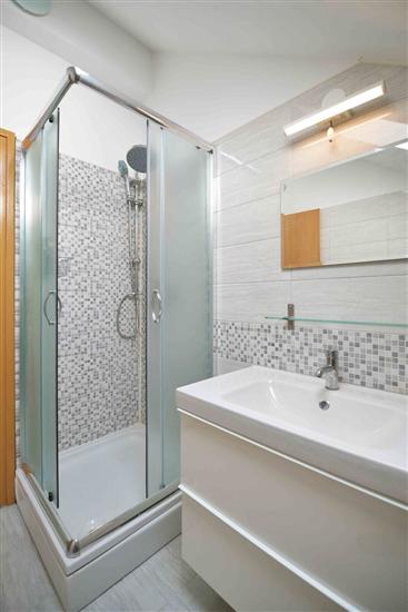 Apartment A3, for 6 persons