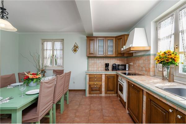 House K1, for 8 persons