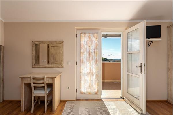 House K1, for 8 persons