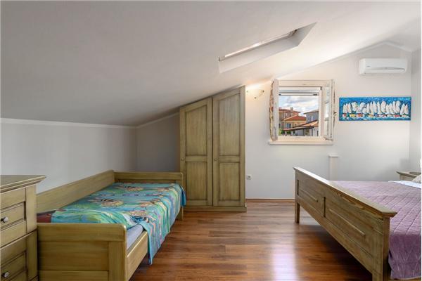 House K1, for 8 persons