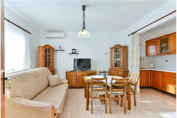 Apartment A1, for 6 persons