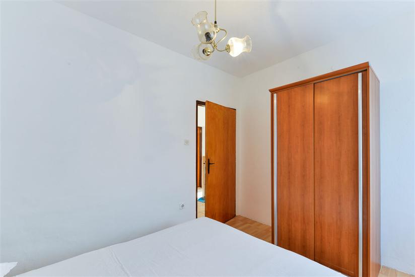 Apartment A1, for 6 persons