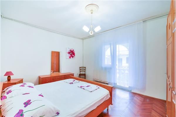 Apartment A1, for 6 persons