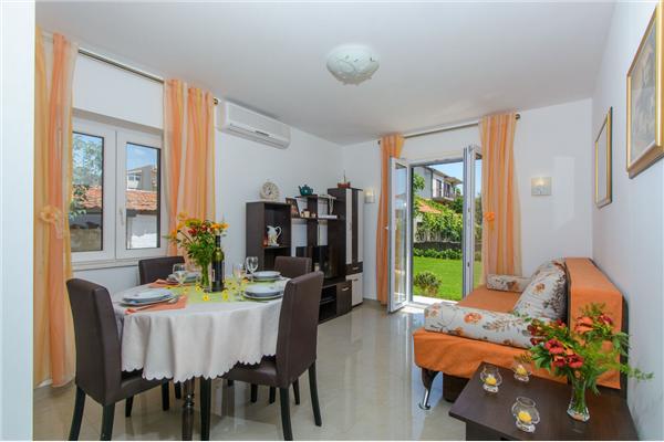 House K1, for 5 persons