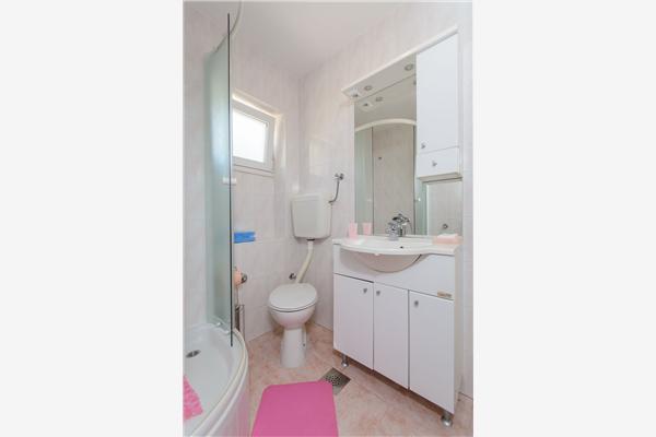 House K1, for 5 persons