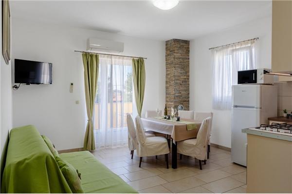 Apartment A2, for 5 persons