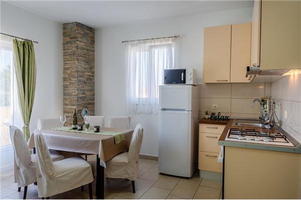 Apartment A2, for 5 persons