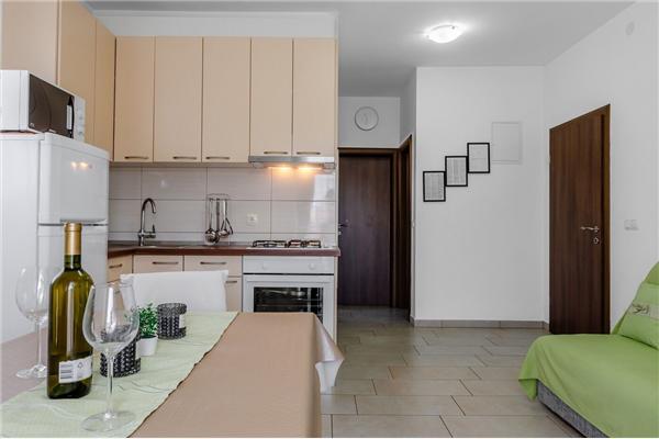 Apartment A2, for 5 persons