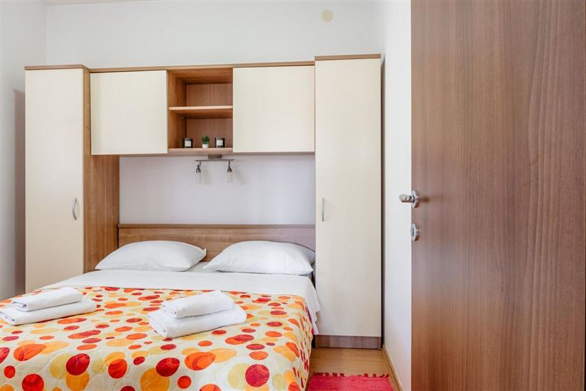Apartment A2, for 5 persons