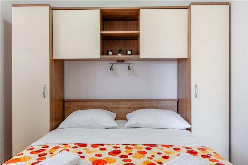 Apartment A2, for 5 persons