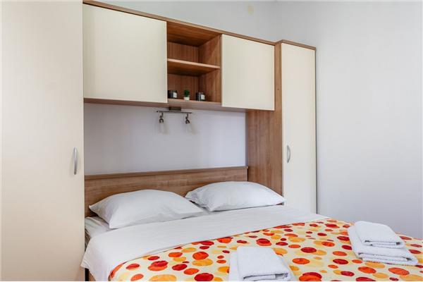 Apartment A2, for 5 persons