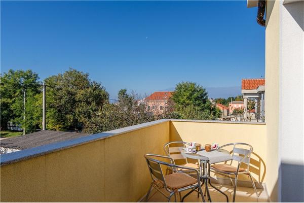 Apartment A2, for 5 persons