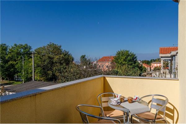 Apartment A2, for 5 persons