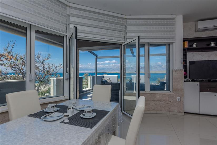 Apartment A1, for 4 persons