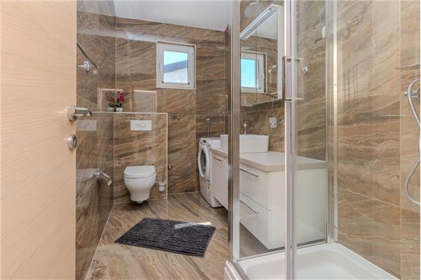 Apartment A2, for 6 persons