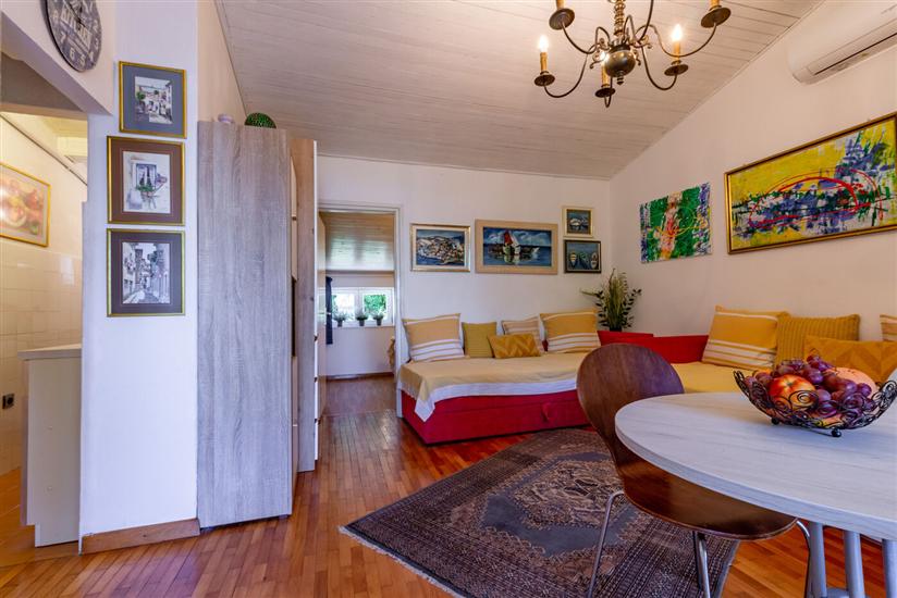 Apartment A3, for 5 persons