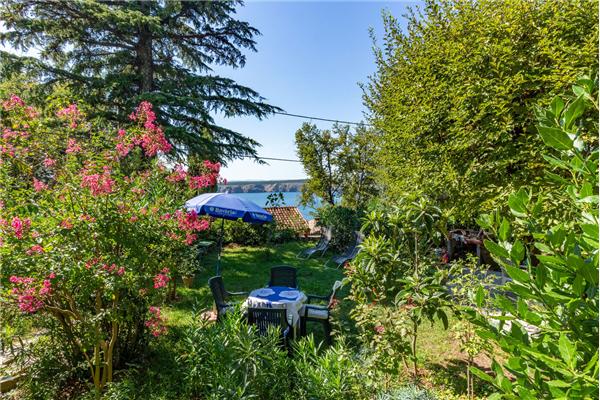 Apartment A3, for 5 persons