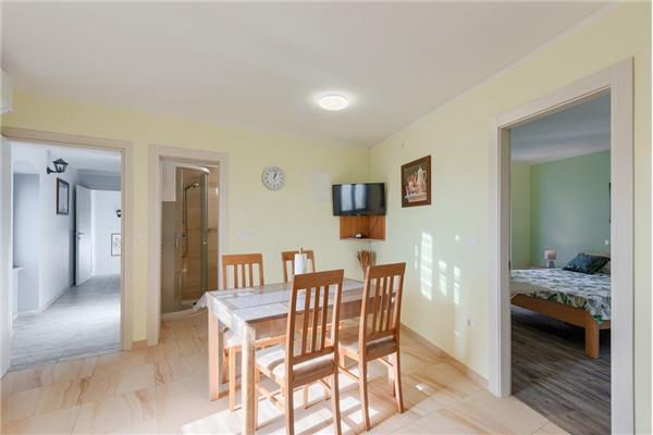 Apartment A1, for 4 persons