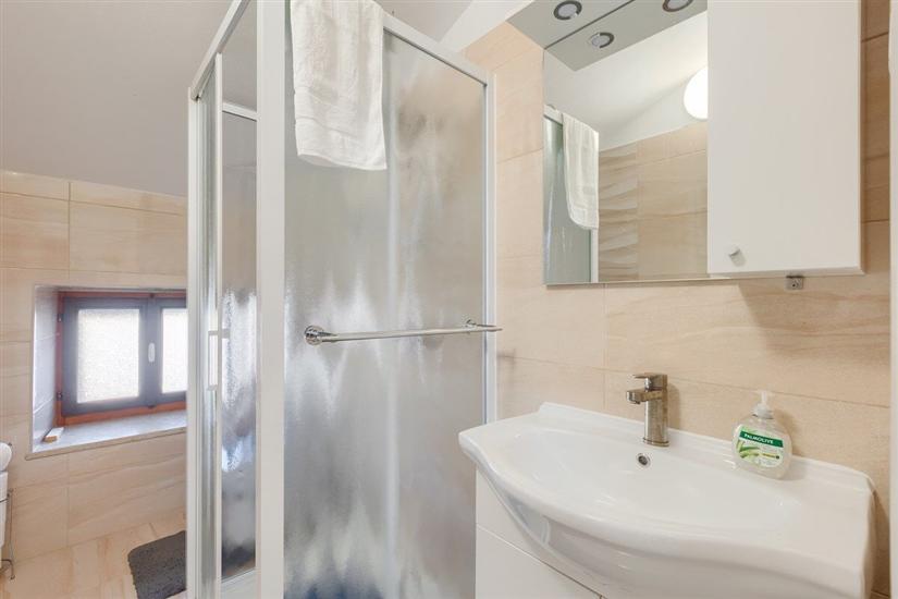 Apartment A2, for 3 persons