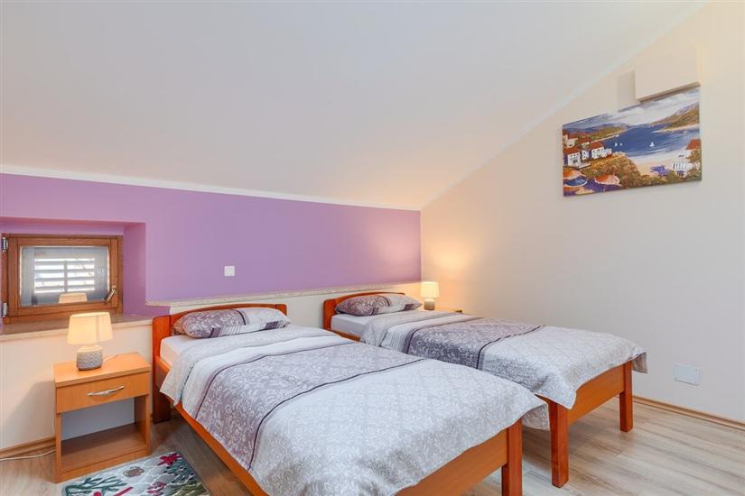 Apartment A3, for 3 persons