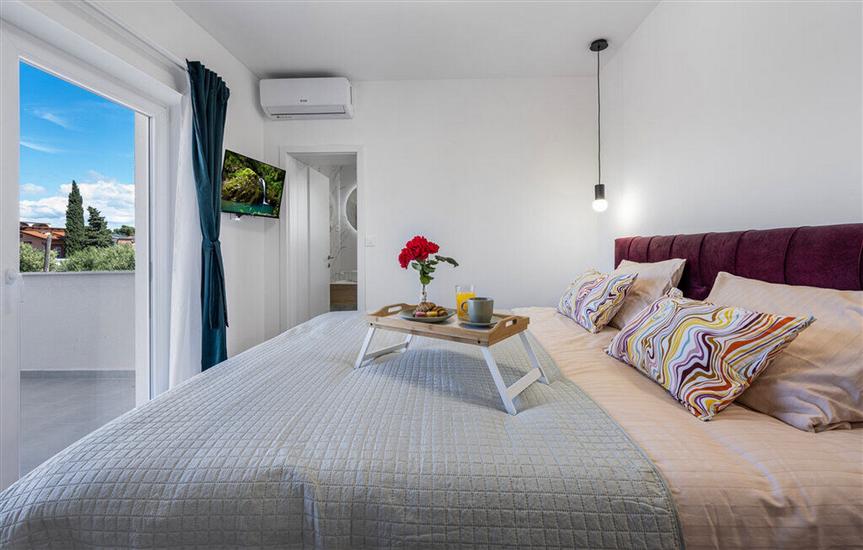 House K1, for 10 persons