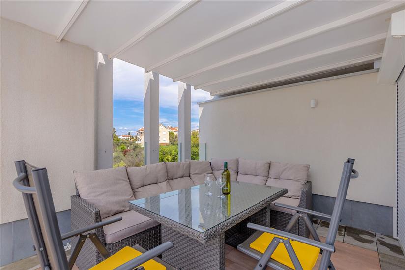 House K1, for 8 persons