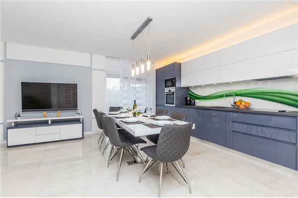 House K1, for 8 persons