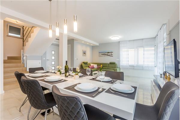 House K1, for 8 persons