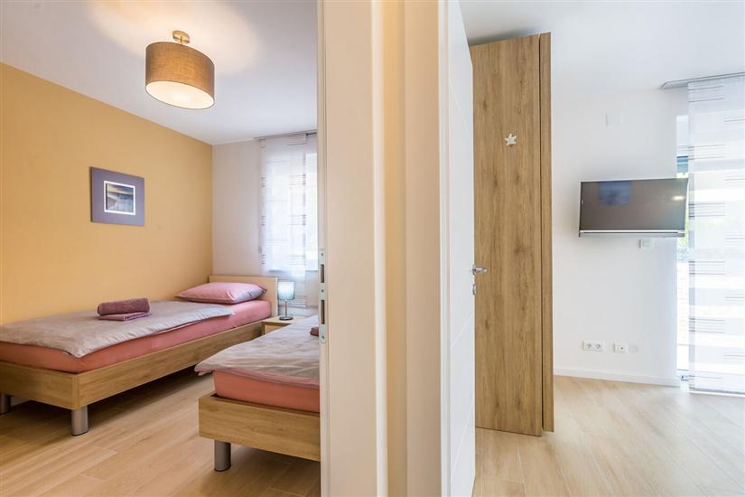 House K1, for 8 persons