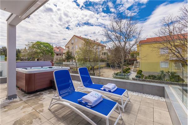 House K1, for 8 persons