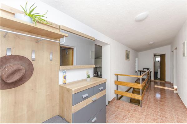 House K1, for 8 persons