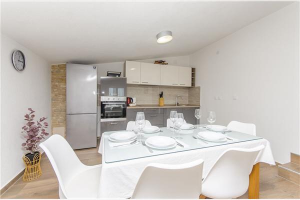 House K1, for 8 persons