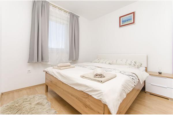 House K1, for 8 persons