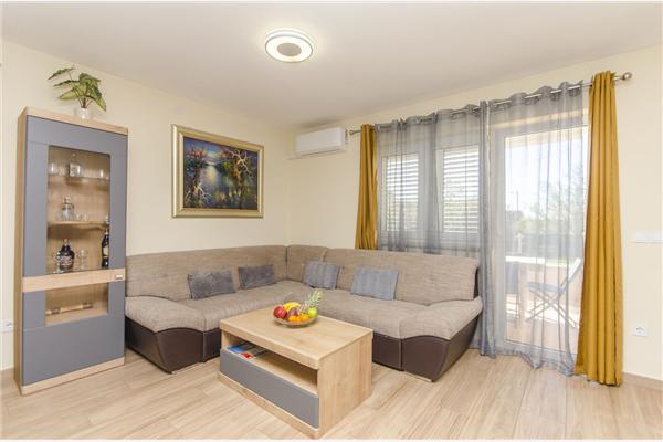 House K1, for 8 persons