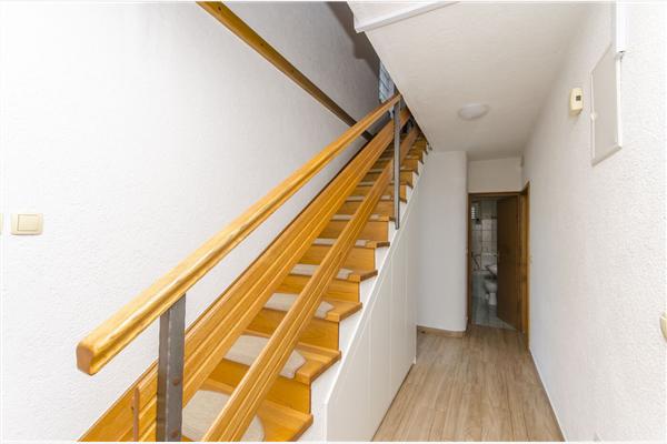 House K1, for 8 persons