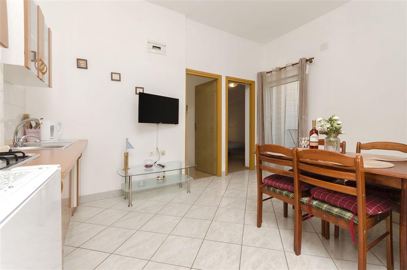 Apartment A1, for 4 persons