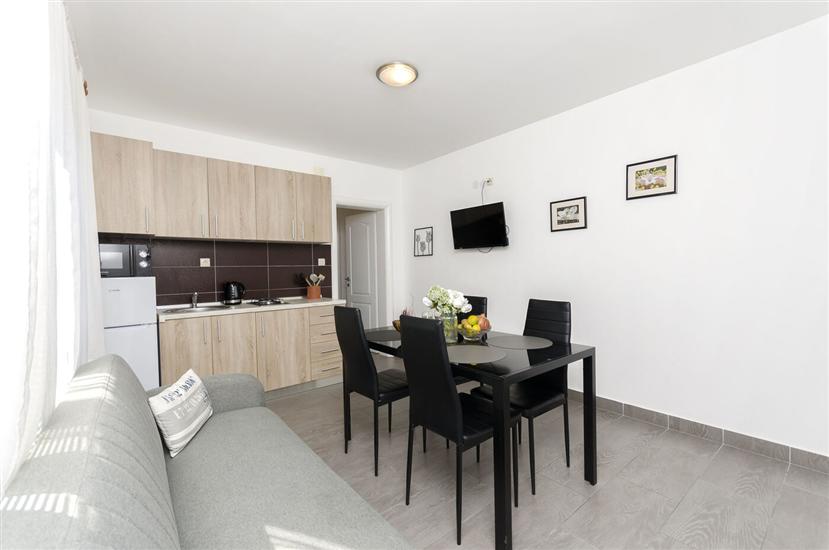 Apartment A4, for 4 persons