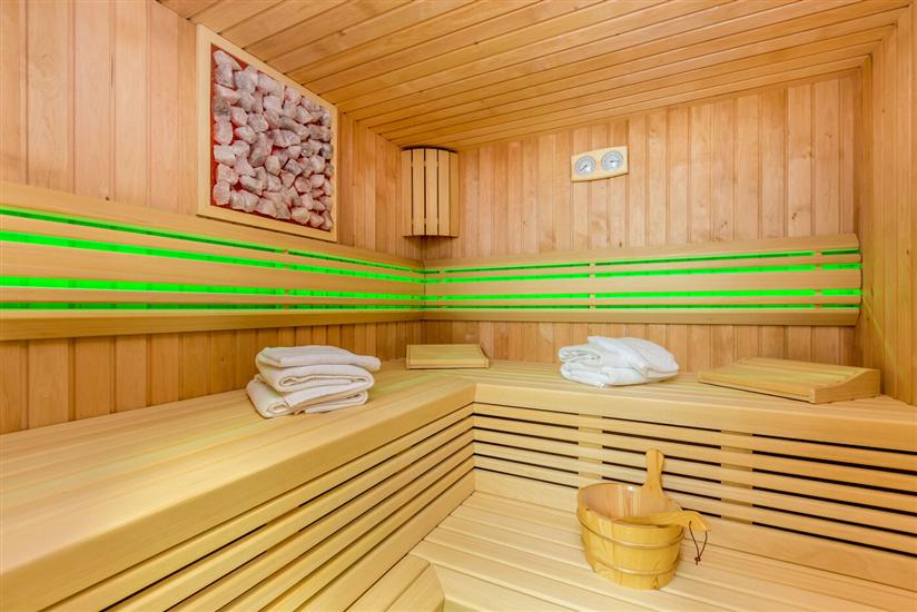 House K1, for 10 persons