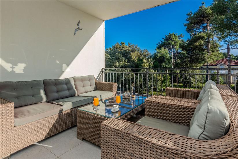 Apartment A1, for 6 persons