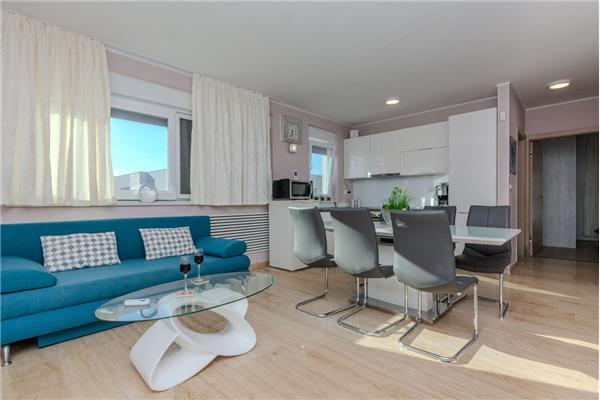 Apartment A1, for 6 persons