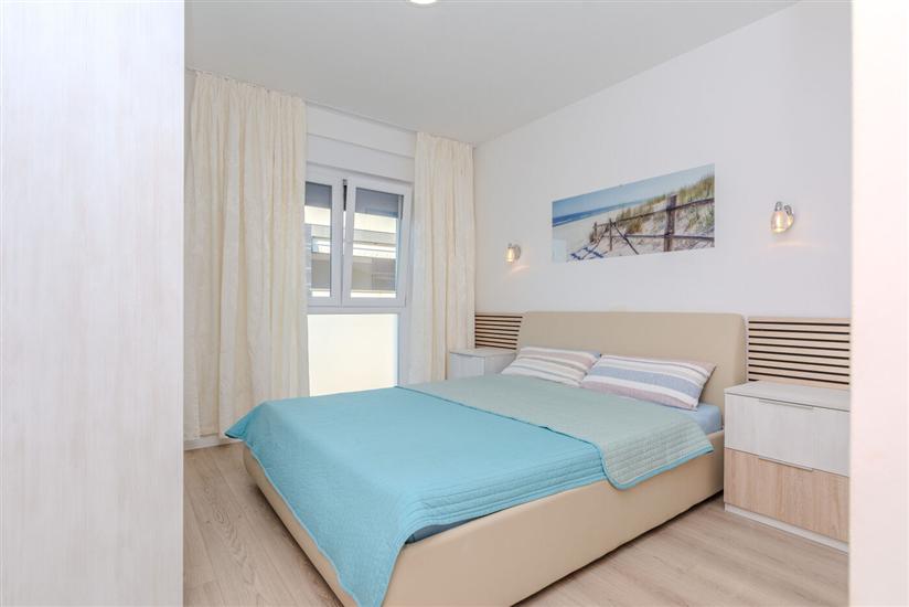 Apartment A1, for 6 persons