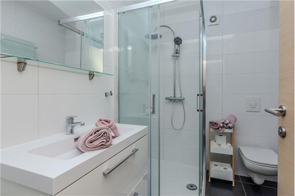 Apartment A1, for 6 persons