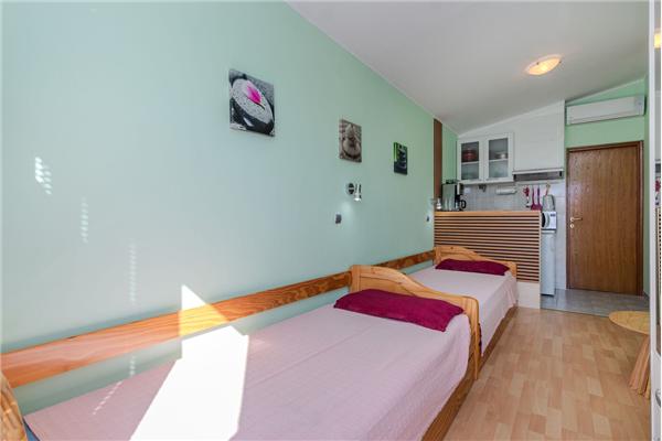 Apartment A1, for 2 persons