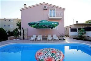 House - Kastel Luksic