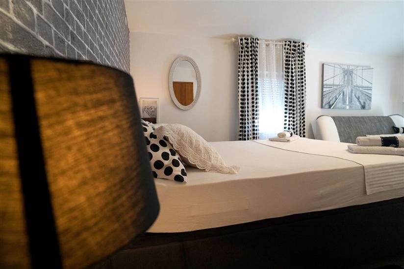 House K1, for 8 persons