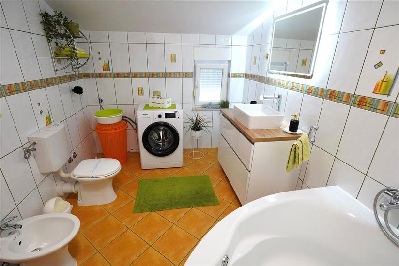 House K1, for 8 persons