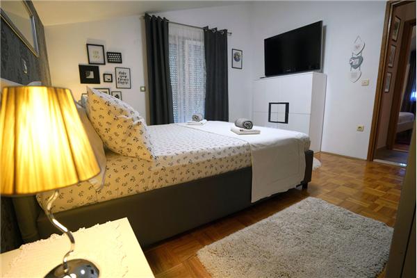 House K1, for 8 persons