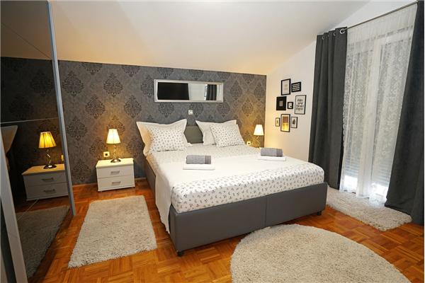 House K1, for 8 persons