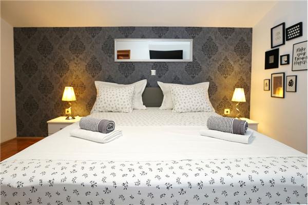 House K1, for 8 persons